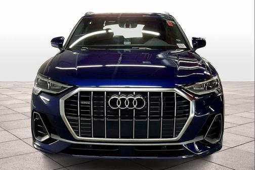 2025 Audi Q3 45 S line Premium Plus