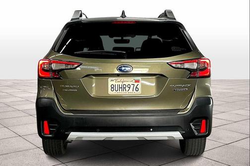 2021 Subaru Outback Touring