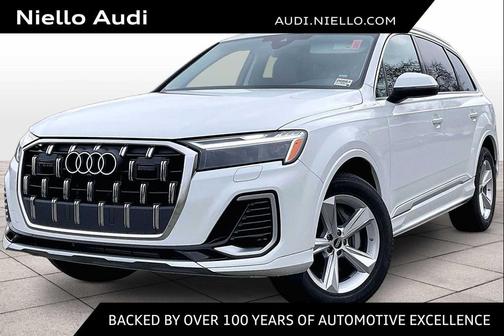 2026 Audi Q7 45 Premium