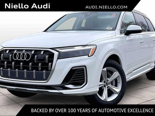 2026 Audi Q7 45 Premium