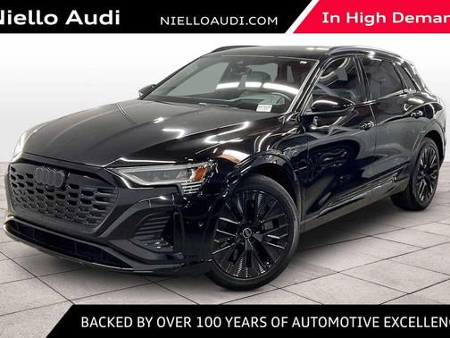 2024 Audi Q8 e-tron Prestige