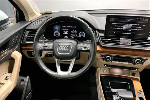 2023 Audi Q5 45 S line Premium Plus