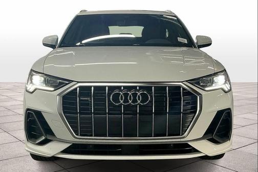 2025 Audi Q3 45 S line Premium Plus