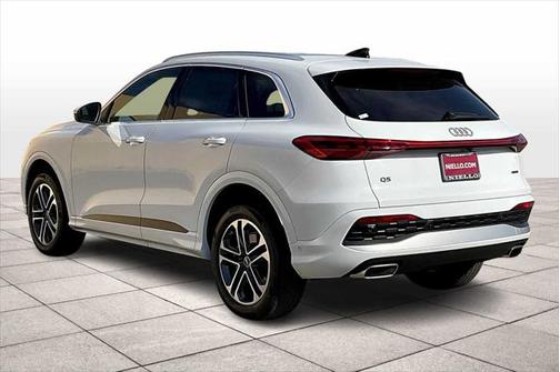 2025 Audi Q5 Premium