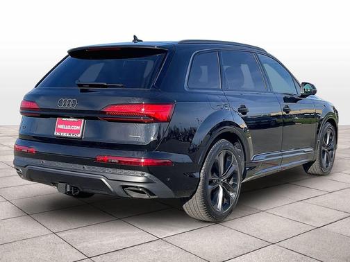 2026 Audi Q7 55 Premium Plus