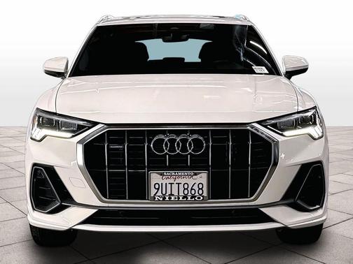 Arkona White 2025 Audi Q3 Premium 45 TFSI S line quattro Tiptronic