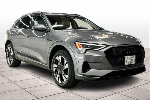 2023 Audi e-tron Premium quattro