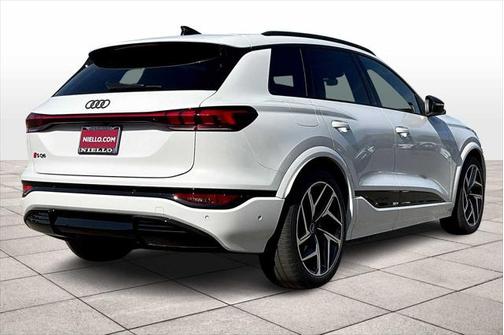 2025 Audi SQ6 e-tron Prestige quattro