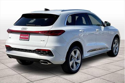2025 Audi Q5 Premium Plus