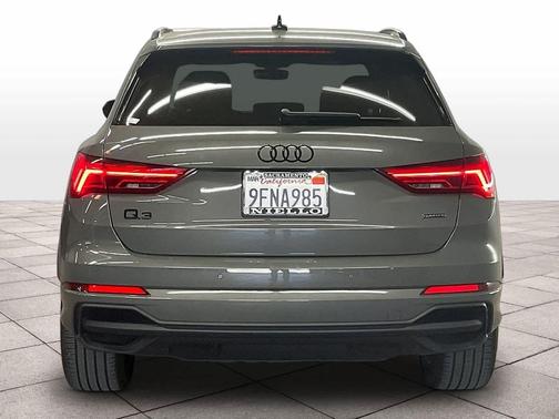 2023 Audi Q3 Premium 45 TFSI S line quattro Tiptronic