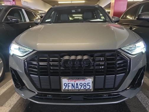 2023 Audi Q3 Premium 45 TFSI S line quattro Tiptronic