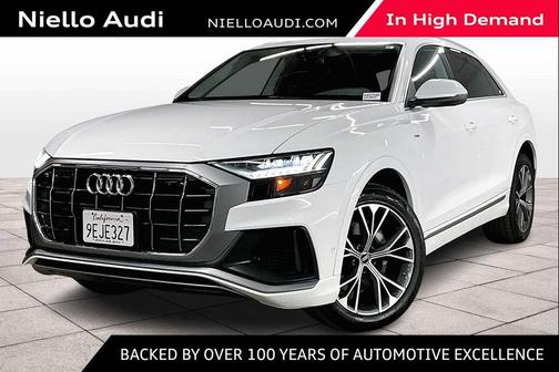 2023 Audi Q8 55 Premium Plus