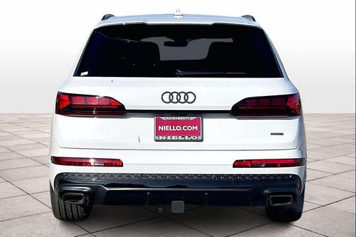 2026 Audi Q7 55 Prestige