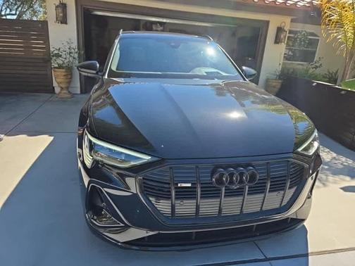 2023 Audi e-tron Premiumwe