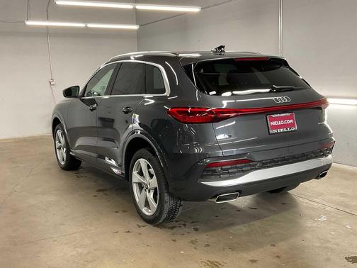 2025 Audi Q5 Premium Plus TFSI quattro S tronic