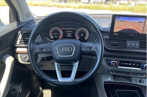 2023 Audi Q5 45 S line Premium Plus