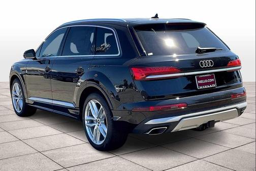 2025 Audi Q7 55 Premium Plus
