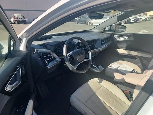 2023 Audi Q4 e-tron Prestige 50 quattro