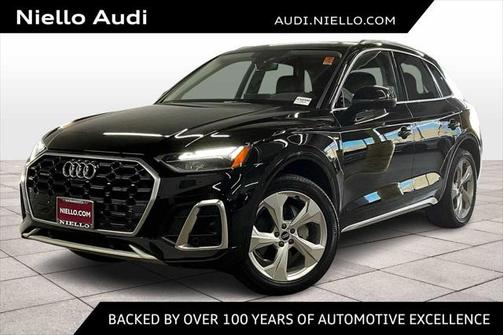 2022 Audi Q5 45 S line Premium Plus