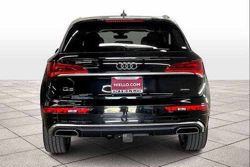 2022 Audi Q5 45 S line Premium Plus