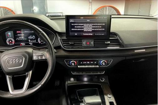 2022 Audi Q5 45 S line Premium Plus