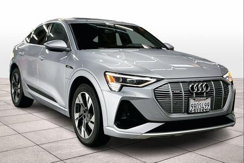 2022 Audi e-tron Sportback S line Premium