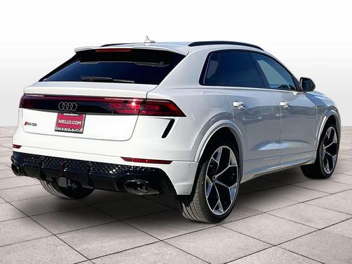 GLACIER WHITE 2026 Audi RS Q8 4.0T