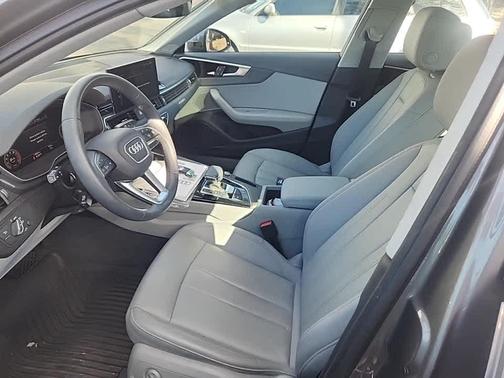 2022 Audi A4 40 Premium Plus