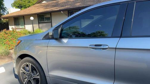 ICONIC SILVER 2023 Ford Edge ST