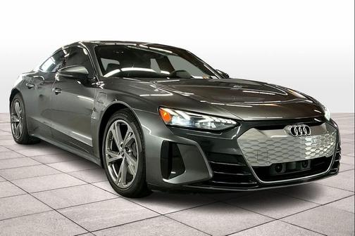 2022 Audi e-tron GT Premium Plus