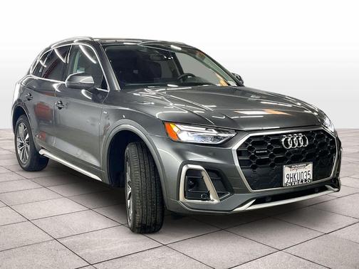 2023 Audi Q5 45 S line Premium Plus