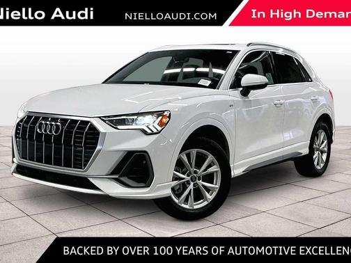 2025 Audi Q3 Premium 45 TFSI S line quattro Tiptronic