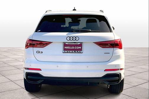 2025 Audi Q3 45 S line Premium Plus