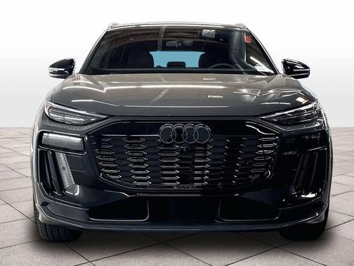 Magnet Gray 2027 Audi Q6 e-tron Prestige quattro