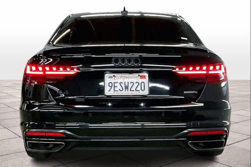 2023 Audi A4 45 S line Premium Plus