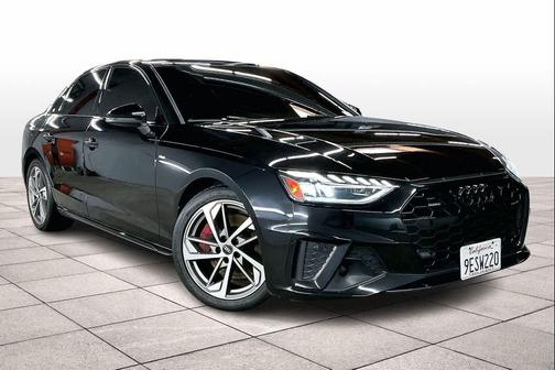 2023 Audi A4 45 S line Premium Plus