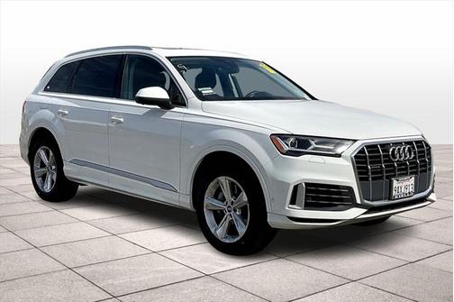 2022 Audi Q7 45 Premium