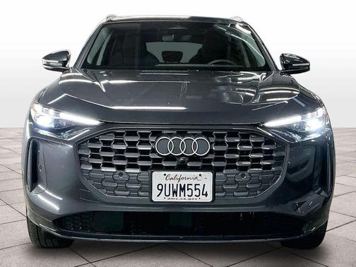 2025 Audi Q5 Premium Plus TFSI quattro S tronic