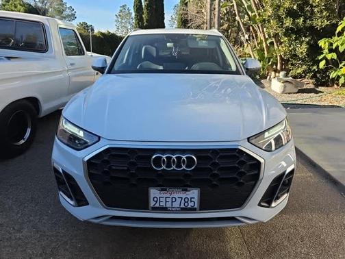 2023 Audi Q5 45 S line Premium Plus
