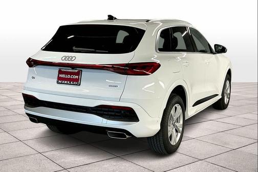 2025 Audi Q5 Premium