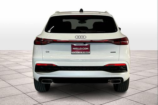 2025 Audi Q5 Premium