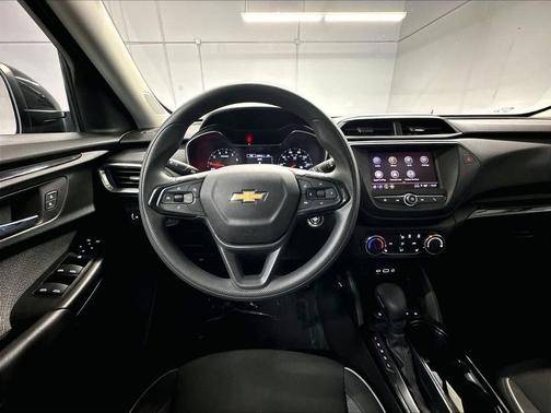 Mosaic Black Metallic 2023 Chevrolet Trailblazer LT