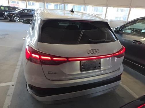 2023 Audi Q4 e-tron Premium Plus 40 RWD