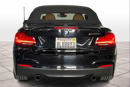 2019 BMW M240 i