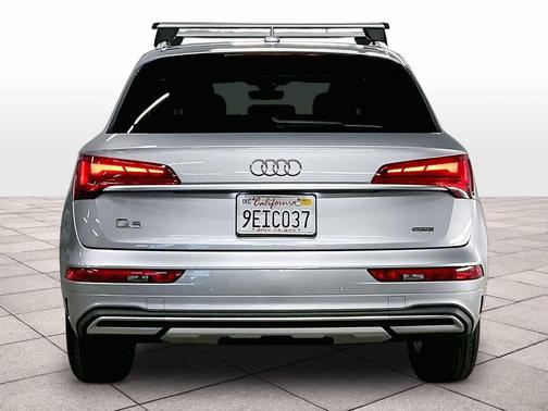 2023 Audi Q5 40 Premium