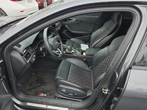 2023 Audi S4 Prestige TFSI quattro Tiptronic