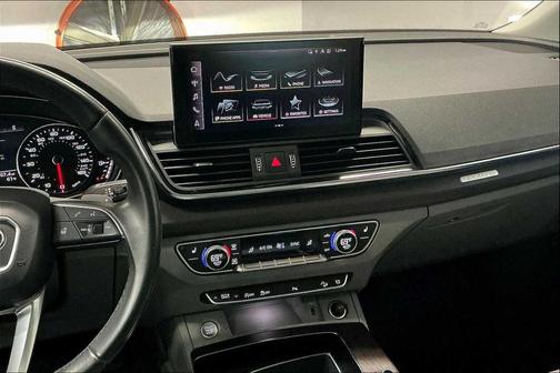 2023 Audi Q5 45 S line Premium