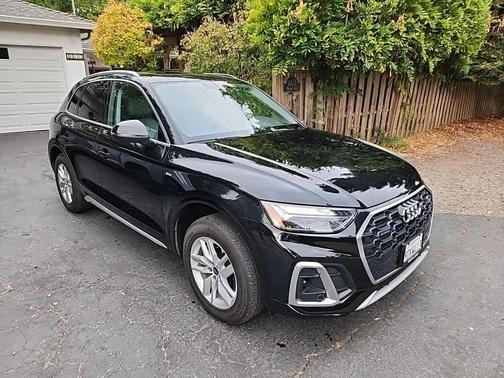 2023 Audi Q5 45 S line Premium