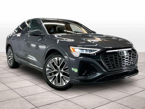 2024 Audi Q8 e-tron Prestige