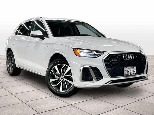 2023 Audi Q5 45 S line Premium